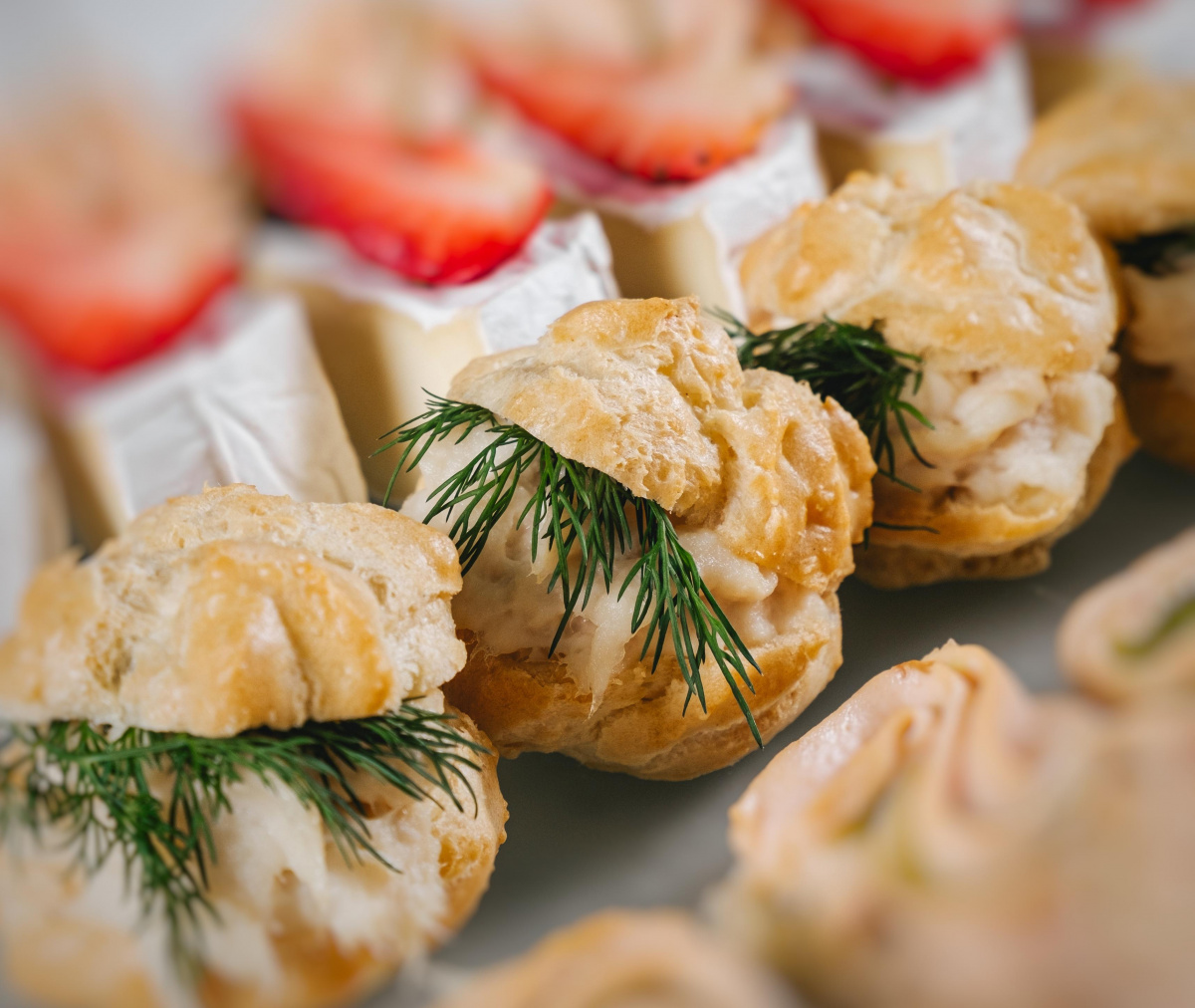 Изображение Профитроли с куриным паштетом