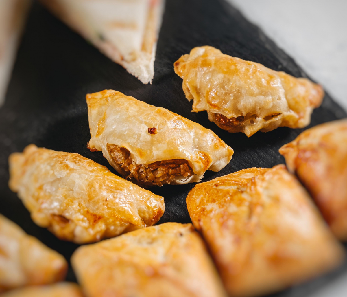 Изображение Мини-пирожок с капустой